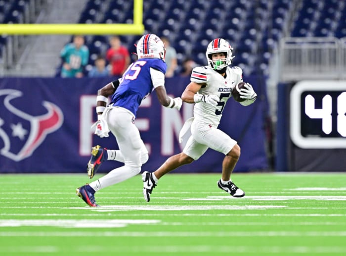 atascocita lamar football texas high school playoff regional semifinal tom dendy 2023 TIM_8836